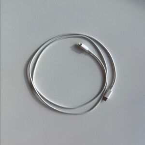 Apple USB-C to Lightning Cable
